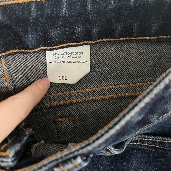 VINTAGE Levi’s Made in Canada Denim Blue Jeans Womens Size 10 Hemmed Red Tab HTF - Picture 6 of 12